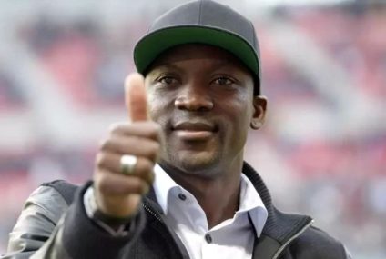 Shabani Nonda entre dans la course à la présidence de la FECOFA